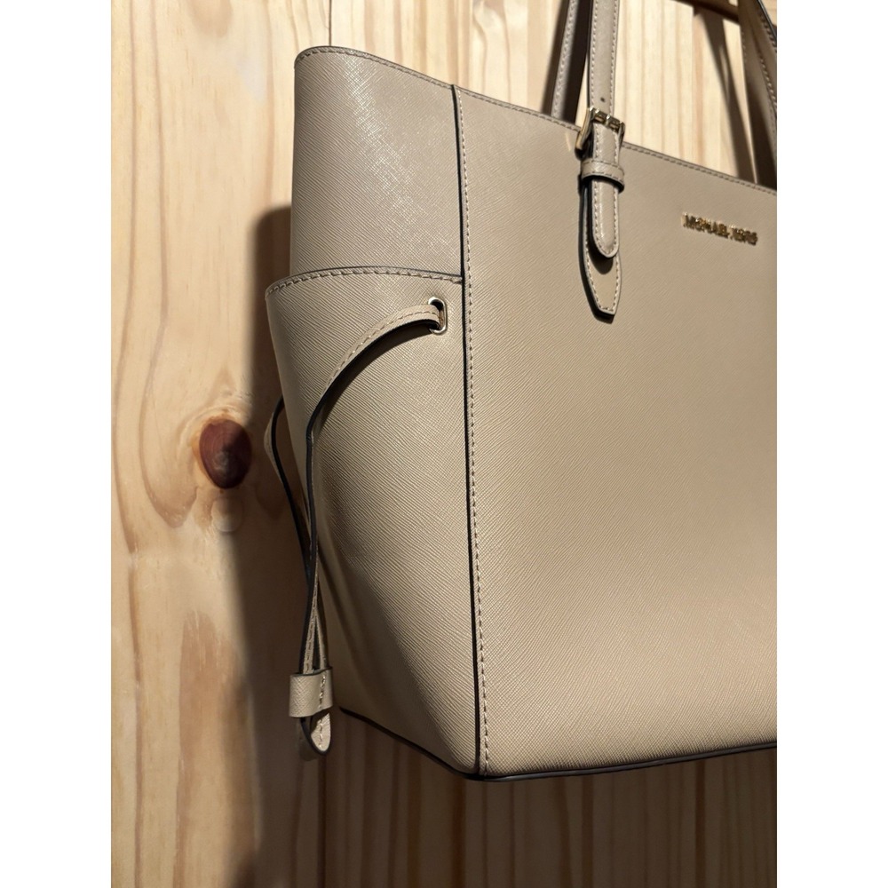 Michael Kors Large Jet Set Travel Tote Beige Taupe Saffiano Leather Shoulder Bag - Picture 2 of 6